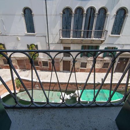 Appartamento Delle Vele Venesia Bagian luar foto